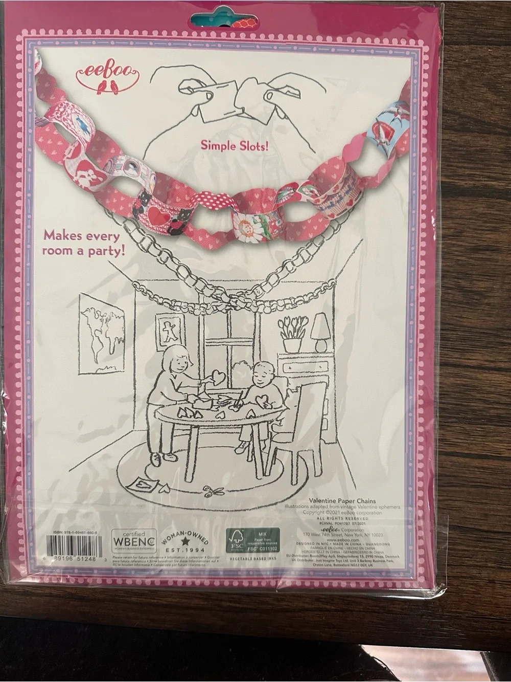 Paper Chains eeBoo  ~Valentine Decoration